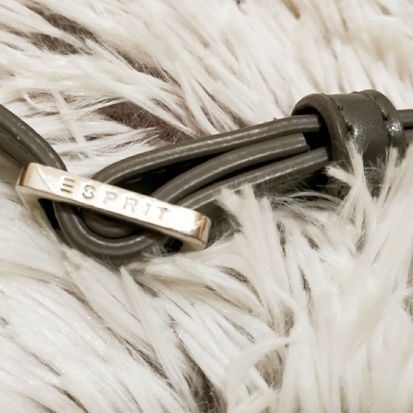 Esprit Messenger Bag Black - Picture 4 of 6